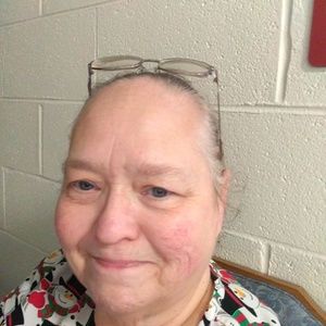 Meet your Posher, Linda